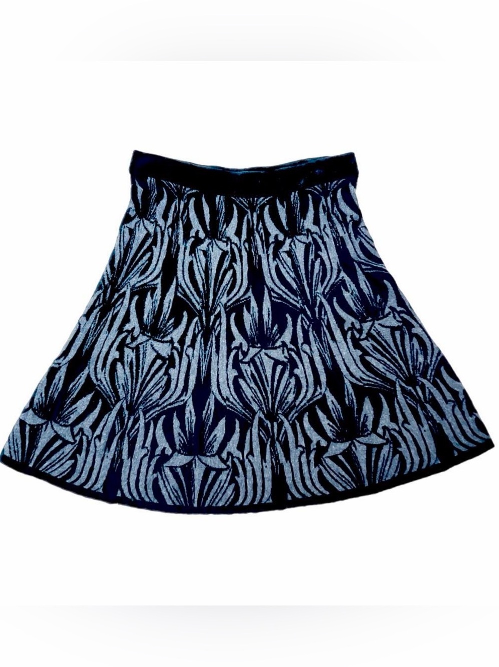 EUC Max Studio Black & Gray Abstract Floral Skater Skirt ▪️ Size M